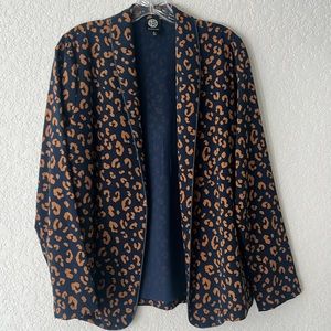 Womens size s Bobeau open blazer. “Leopard” print. Navy blue and brown